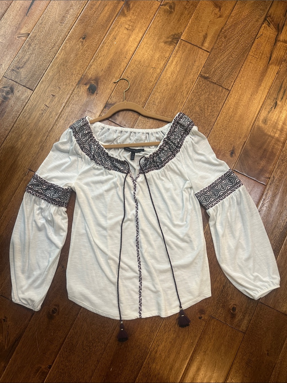 White House Black Market White Peasant Blouse with Black Embroidery